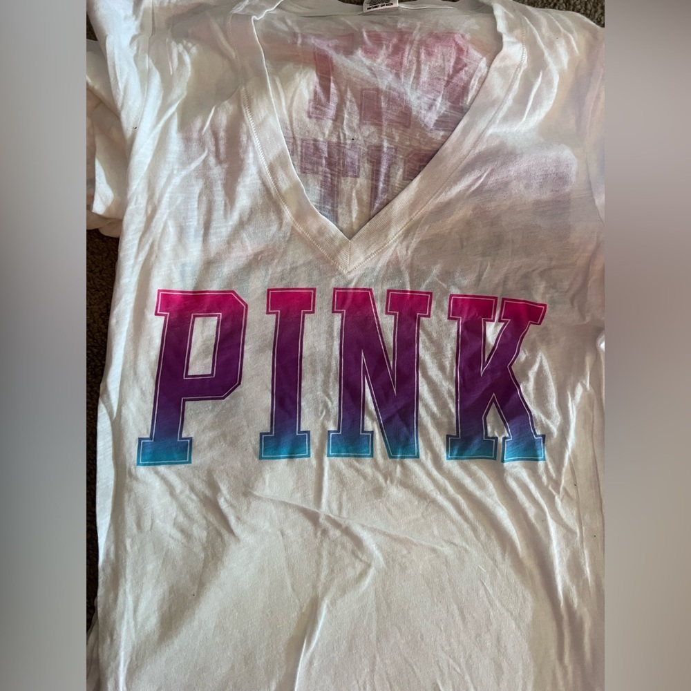 NWOT limited edition Victoria’s Secret PINK tees - Picture 2 of 5
